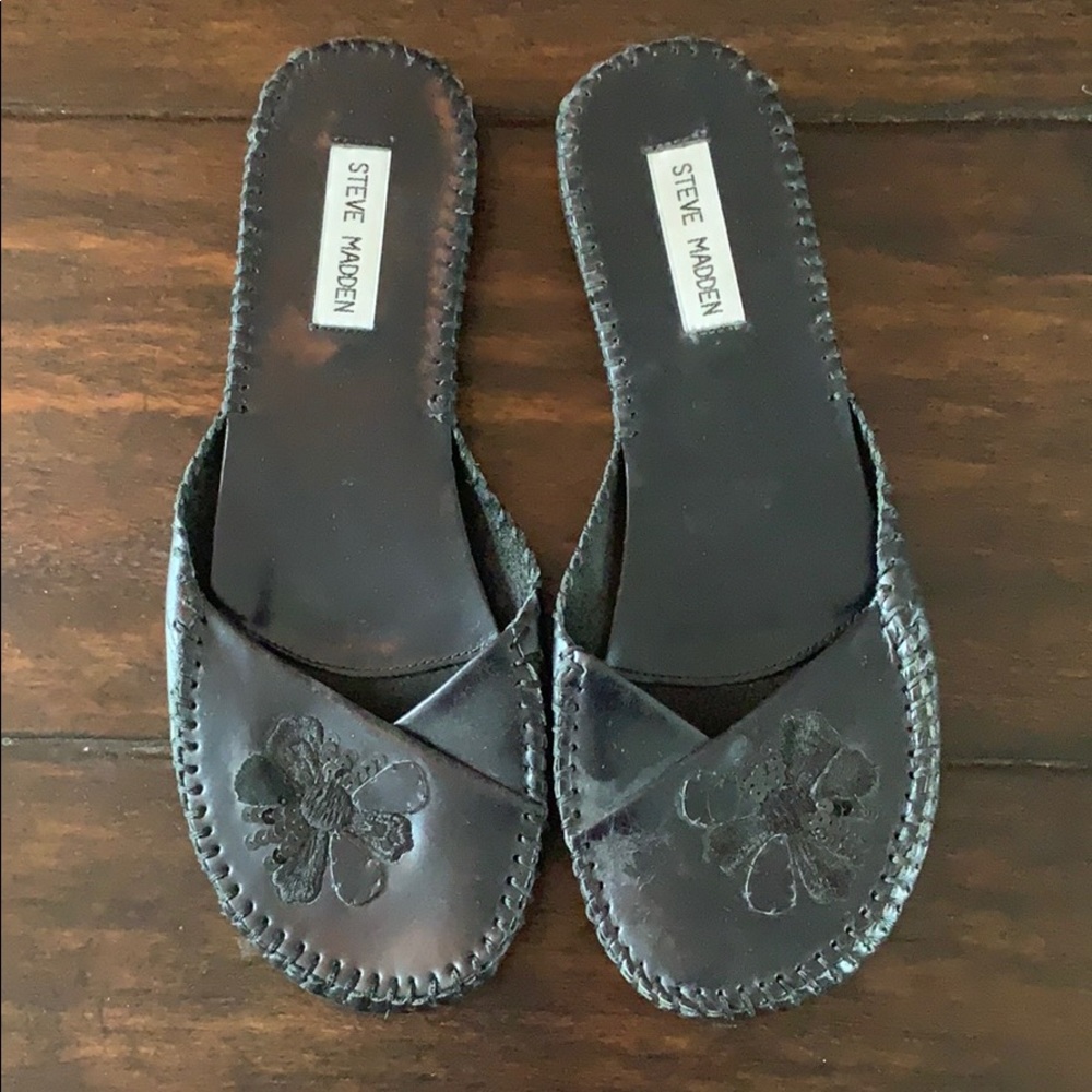 Steve Madden slides.